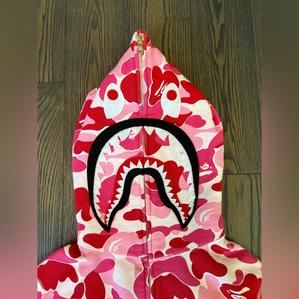 Bape Pink Camo Zip Up Hoodie - Picture 6 of 8